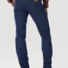 Wrangler Cowboy Cut Slim Fit Jean in Prewashed Indigo