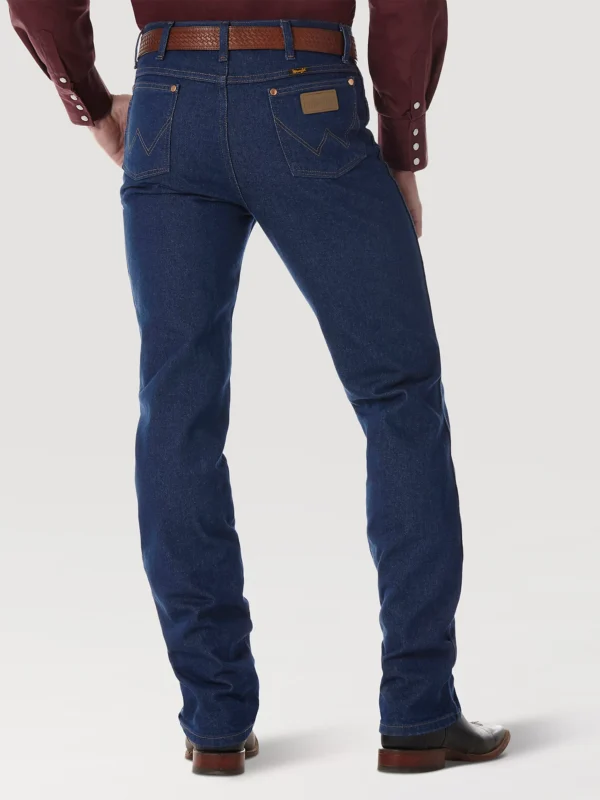 Wrangler Cowboy Cut Slim Fit Jean in Prewashed Indigo