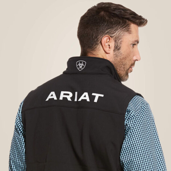 10028321_01_warm.jpg Ariat Logo 2.0 Softshell Vest