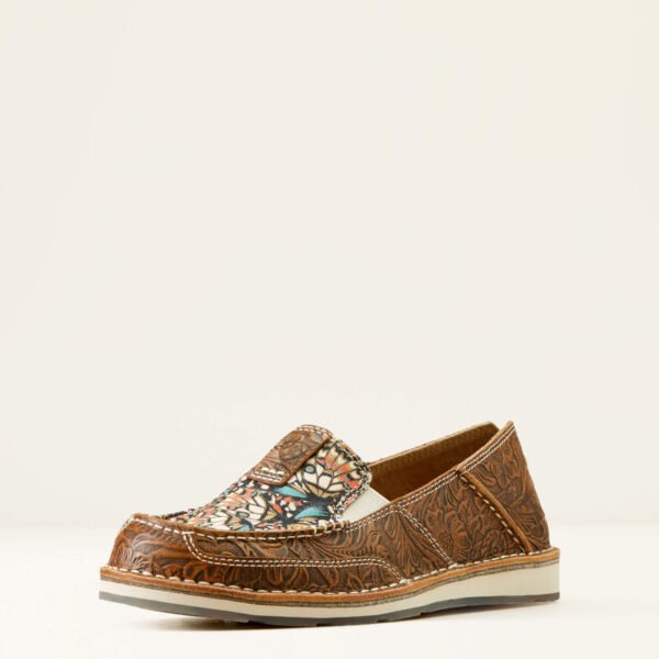 Cruiser Brown Floral Emboss - Mariposa