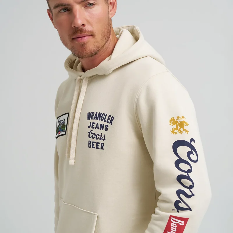 112373866-ALT3.webp Wrangler x Coors Hoodie – Antique White
