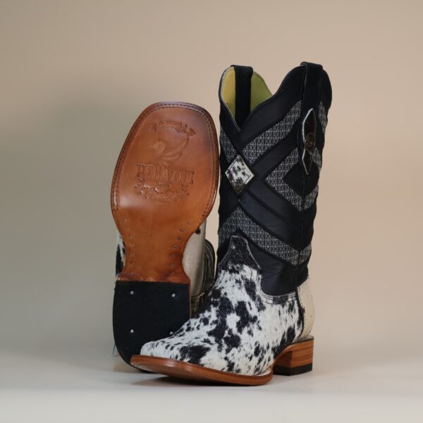Bota-Pelo-42.jpg Pegazuz Black & White Cowhide Boot PG21 - 6