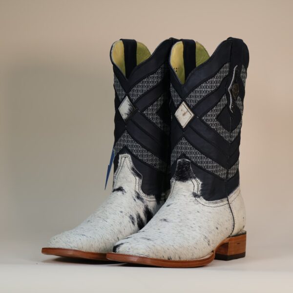 Bota-Pelo-57.jpg Pegazuz Black & White Cowhide Boot PG29 - 7