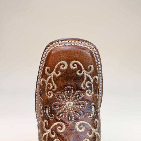 Ebano Floral Embroidered Lazer Square Toe Boots