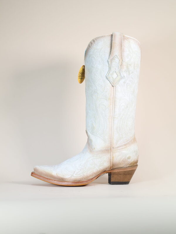 C4143 - WOMEN'S PINK LUMINESCENT EMBROIDERY CRACKLED STRAW SNIP TOE COWBOY BOOT