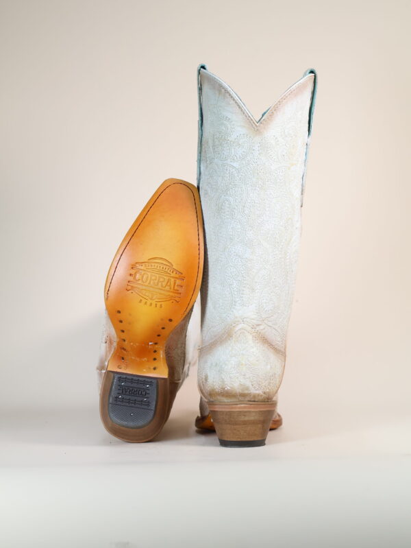 C4143 - WOMEN'S PINK LUMINESCENT EMBROIDERY CRACKLED STRAW SNIP TOE COWBOY BOOT