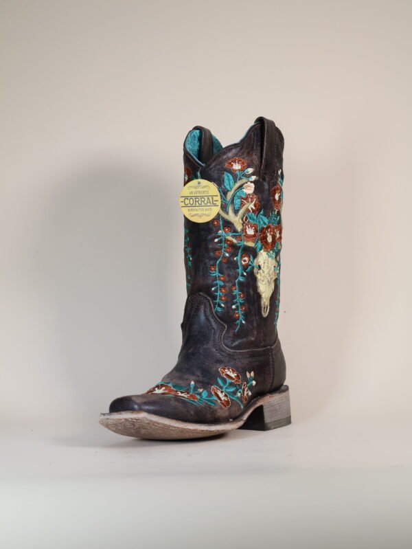 IMG_5513-scaled-1.jpg CORRAL BROWN DEER SKULL OVERLAY & EMBROIDERY WOMENS WESTERN BOOT