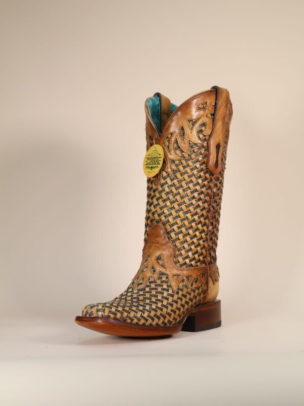 A4525 - WOMEN'S SAND GLITTER WOVEN OVERLAY SQUARE TOE COWBOY BOOT