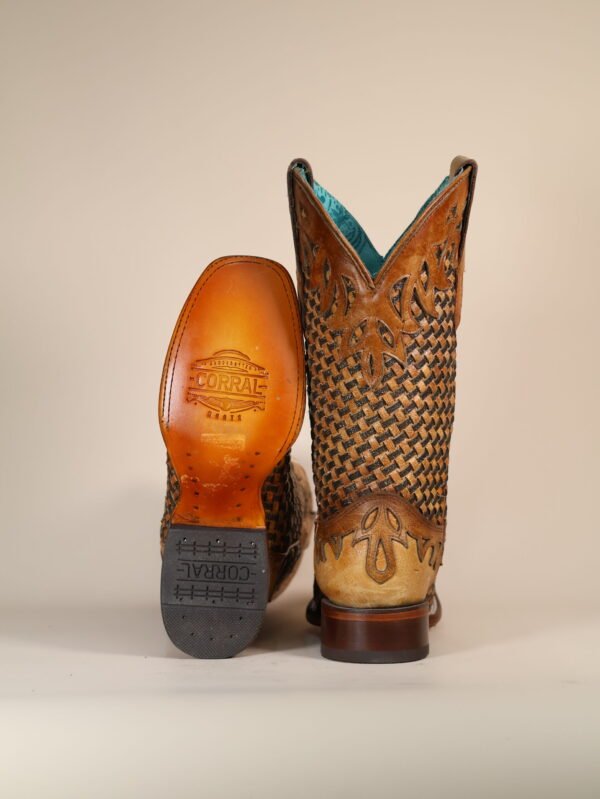 A4525 - WOMEN'S SAND GLITTER WOVEN OVERLAY SQUARE TOE COWBOY BOOT