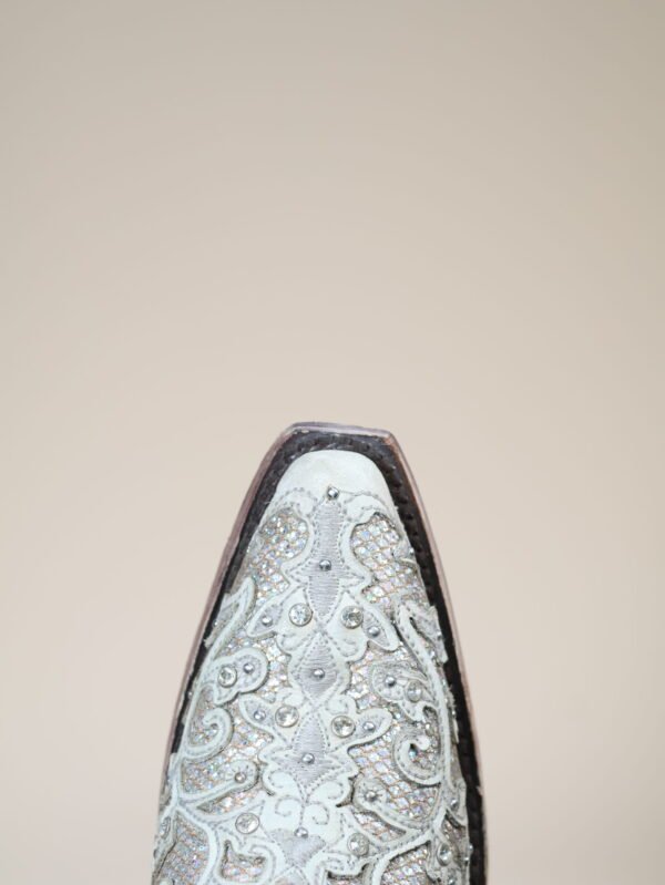 IMG_5587-scaled-1.jpg A3322 - WOMEN'S WHITE GLITTERED INLAY AND CRYSTALS SNIP TOE WEDDING COWBOY BOOT
