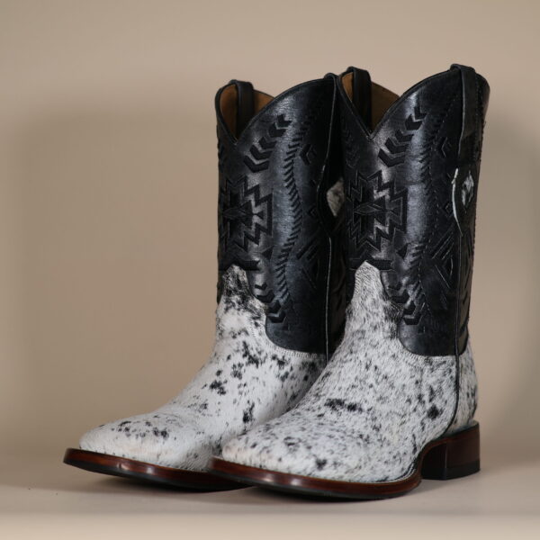 Cowhide Boots Black & White CH005 - 8.5
