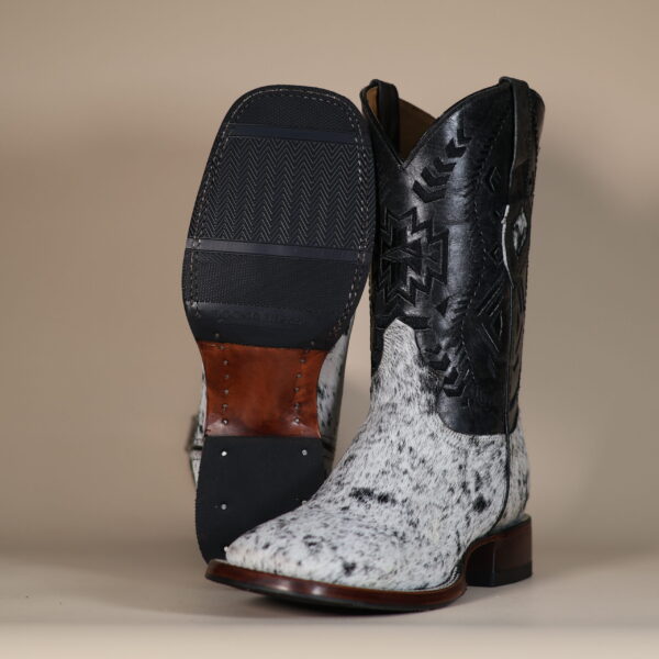 Cowhide Boots Black & White CH005 - 8.5