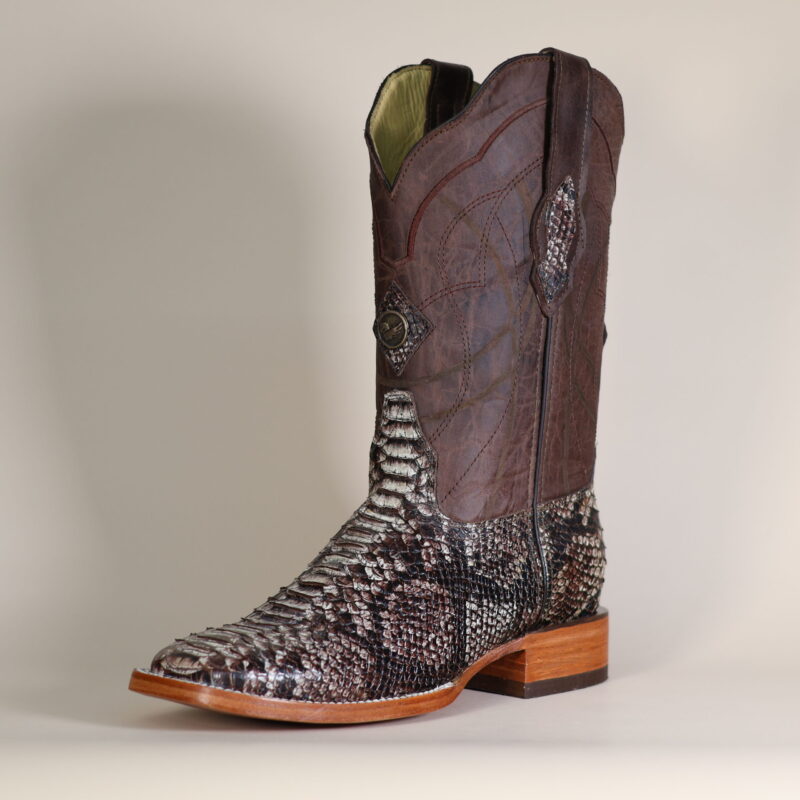 IMG_6949-scaled-1.jpg Oyster Lacer Cut Square Toe Boots Chocolate